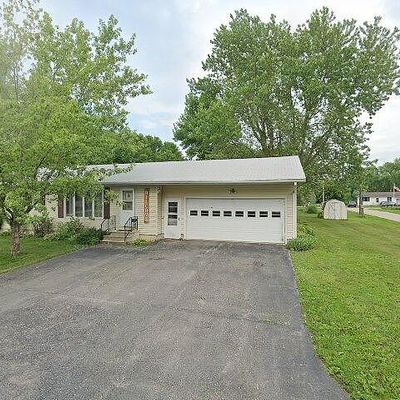 401 D St, Leland, IA 50453