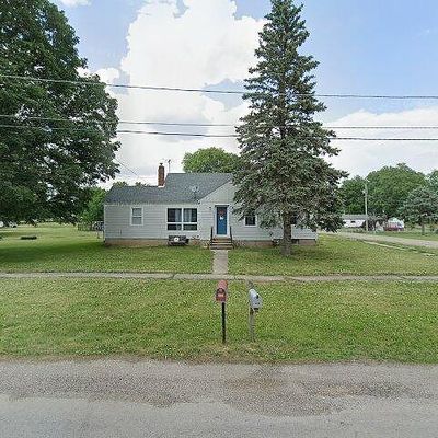 402 6 Th Ave W, Lyndon, IL 61261