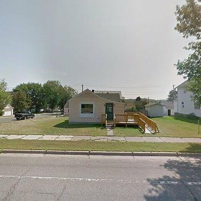 403 S Broadway Ave, Gilbert, MN 55741