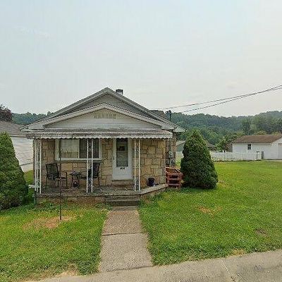 404 Manley St, Barrackville, WV 26559