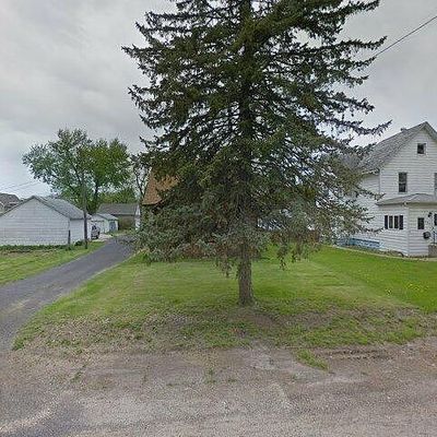 408 Avenue C, Rock Falls, IL 61071