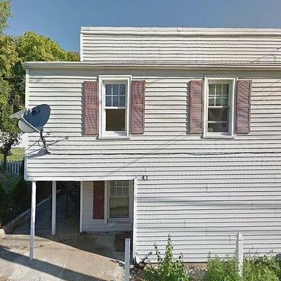 41 Hubbard Pl, Hamden, CT 06517