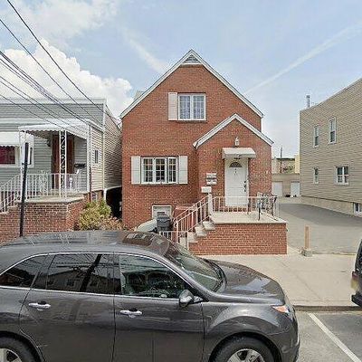 410 69 Th St, Guttenberg, NJ 07093