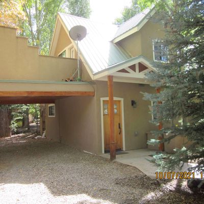 410 Burch, Taos, NM 87571