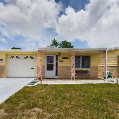 4109 Cluster Dr, Holiday, FL 34691