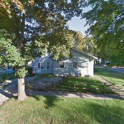 412 W Front St, Buchanan, MI 49107