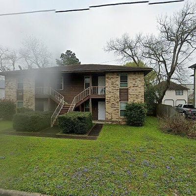 413 Peabody St #A, Brenham, TX 77833