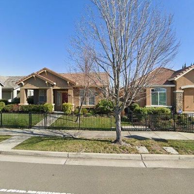 4133 Hovnanian Dr, Sacramento, CA 95834