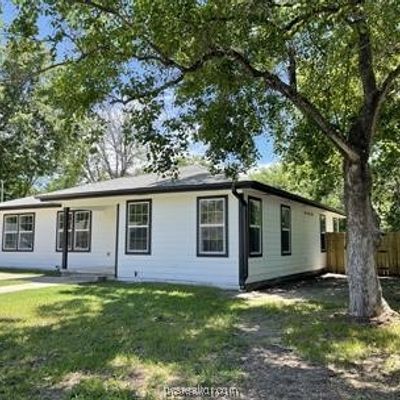 416 Emmett St, Bryan, TX 77802