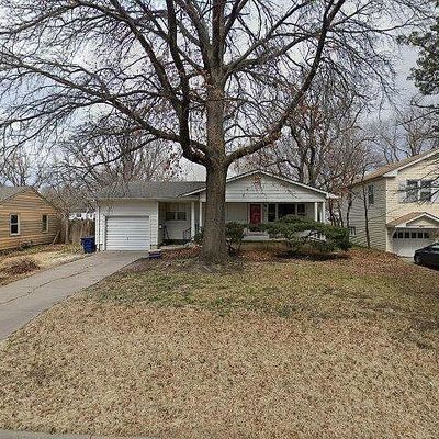 418 Se 6 Th St, Newton, KS 67114