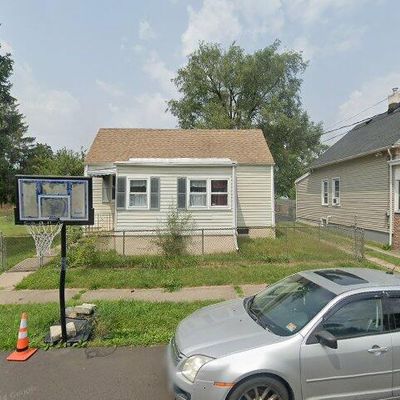 42 4 Th Ave, Trenton, NJ 08619