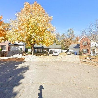 4201 Steamboat Rd, Lexington, KY 40514