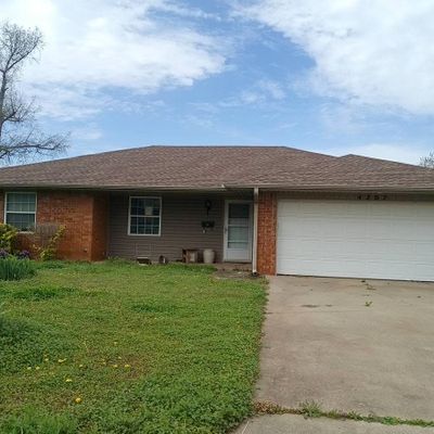 4202 N Pottenger Ave, Shawnee, OK 74804