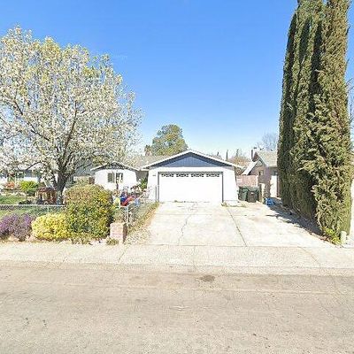 4237 Galbrath Dr, North Highlands, CA 95660