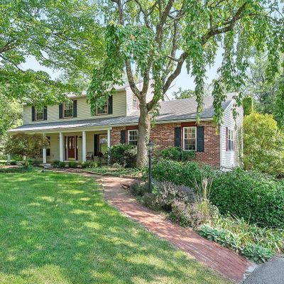 3654 Waynesfield Dr, Newtown Square, PA 19073