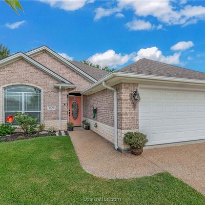 3729 Essen Loop, College Station, TX 77845