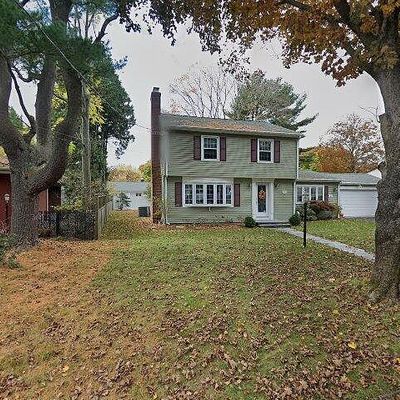 38 Amherst Rd, Cranston, RI 02920