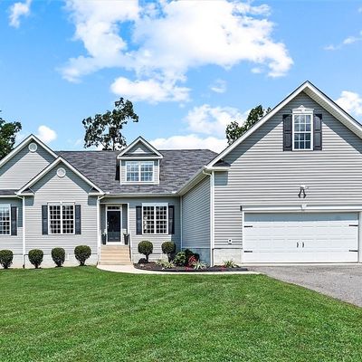 3806 Harrmeadow Ln, Chester, VA 23831