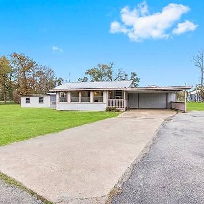 3840 N Fm 356, Onalaska, TX 77360