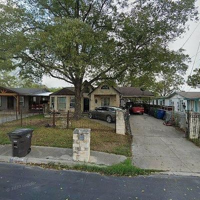 3850 Morales St, San Antonio, TX 78237