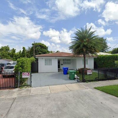 3855 Sw 1 St St, Coral Gables, FL 33134