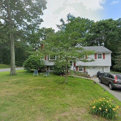 39 Bedard Ave, Derry, NH 03038