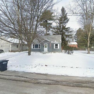 39 Monument Ave, Glens Falls, NY 12801