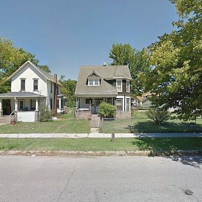 391 E Britain Ave, Benton Harbor, MI 49022