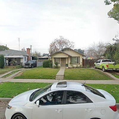 4613 E Nevada Ave, Fresno, CA 93702