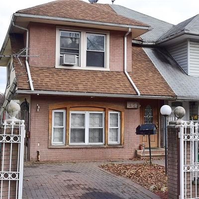 465 E 3 Rd St, Mount Vernon, NY 10553