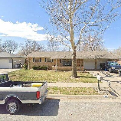 47 Rambler Rd, Hutchinson, KS 67502