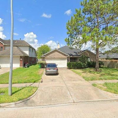 4722 Hardwood Glen Dr, Fresno, TX 77545