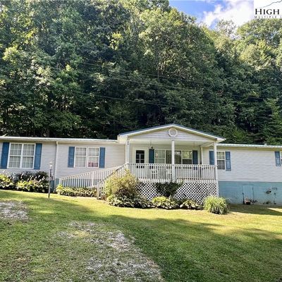 4811 Flat Springs Rd, Elk Park, NC 28622