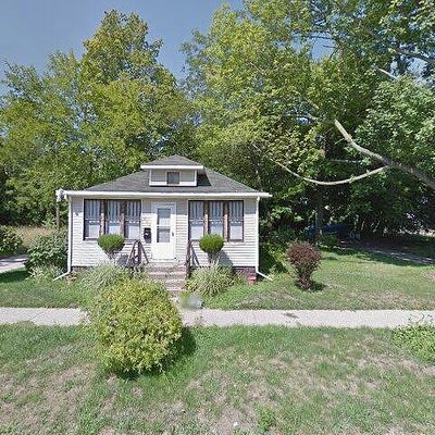 482 N Winans St, Benton Harbor, MI 49022