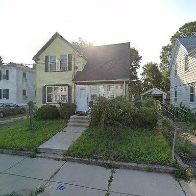 49 Clifford St, Hyde Park, MA 02136