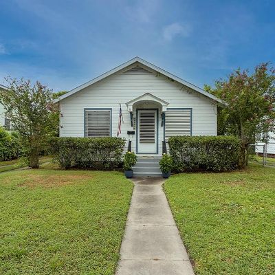 4905 Avenue Q 1/2, Galveston, TX 77551