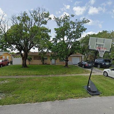 4930 Nw 14 Th St, Lauderhill, FL 33313