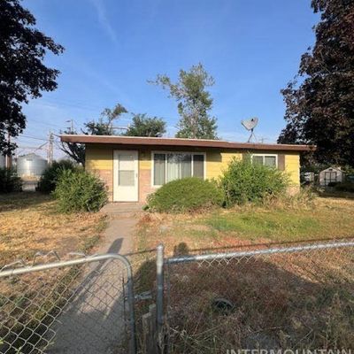 495 S 2 Nd E, Mountain Home, ID 83647