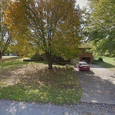 49871 S Park Cir, East Liverpool, OH 43920