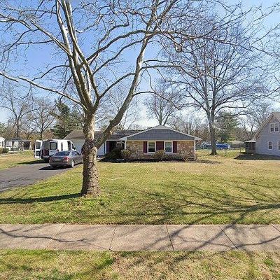 5 Boulder Ln, Somerset, NJ 08873