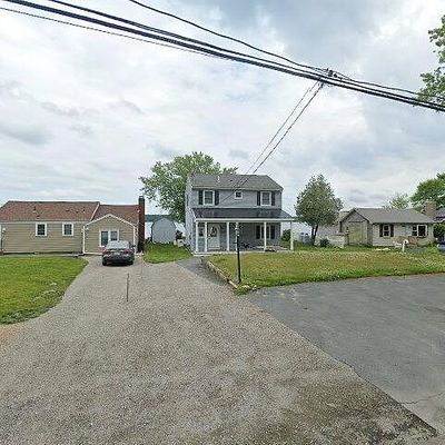 5 Estelle Ave, East Freetown, MA 02717