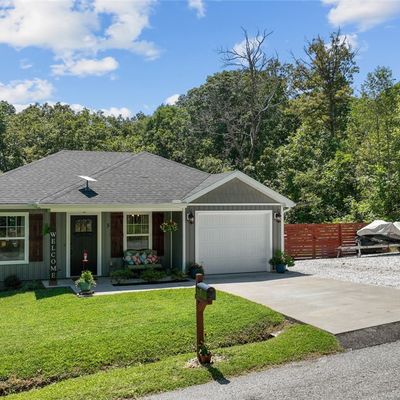 5 Leona Dr, Bella Vista, AR 72715