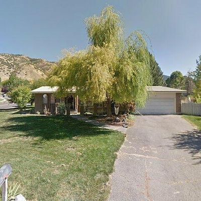 5 S Satsuma Dr, Providence, UT 84332