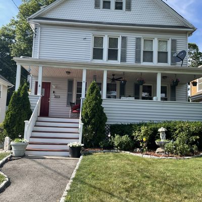 5 Sycamore St, Norwalk, CT 06855