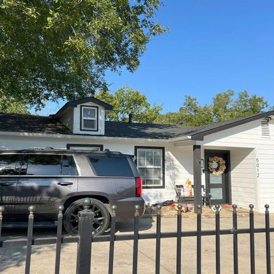 5012 Mccart Ave, Fort Worth, TX 76115