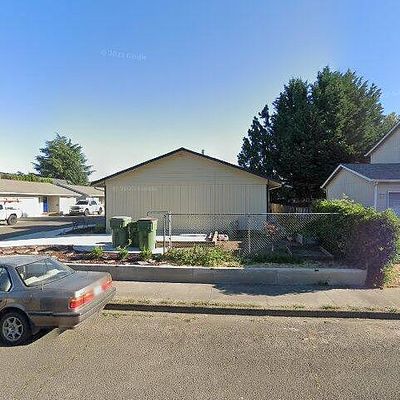 504 E 9 Th St #13, Newberg, OR 97132