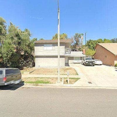 5040 Pearblossom Dr, Riverside, CA 92507