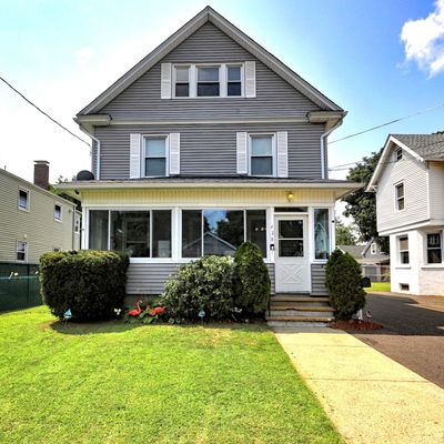 428 Union Ave, West Haven, CT 06516