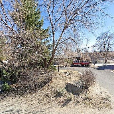 429 Arrowhead Dr, Carson City, NV 89706