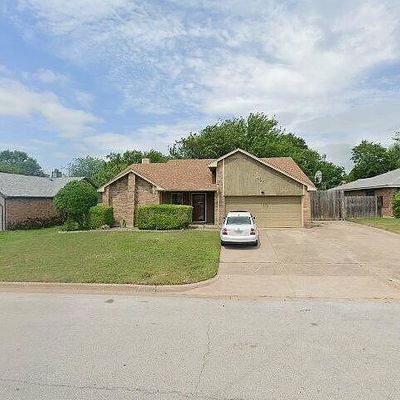 436 Little Fox Ln, Fort Worth, TX 76108